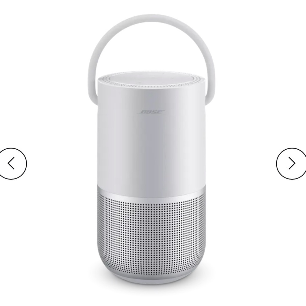 BOSE Portable Smart Speaker NWT Silver